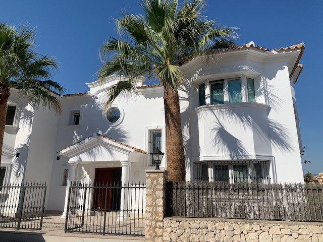 Proyecto de Climatización en Casa en Oliva Nova