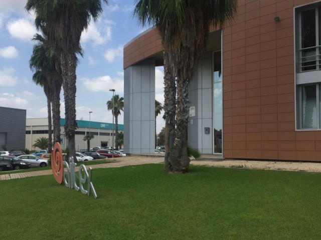 ID18 Edificio oficinas Aitex en Valencia