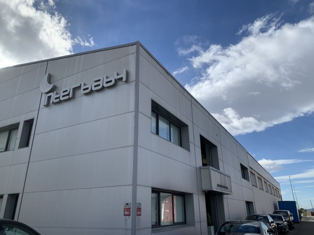 ID48 Oficinas industria textil en Banyeres de Mariola